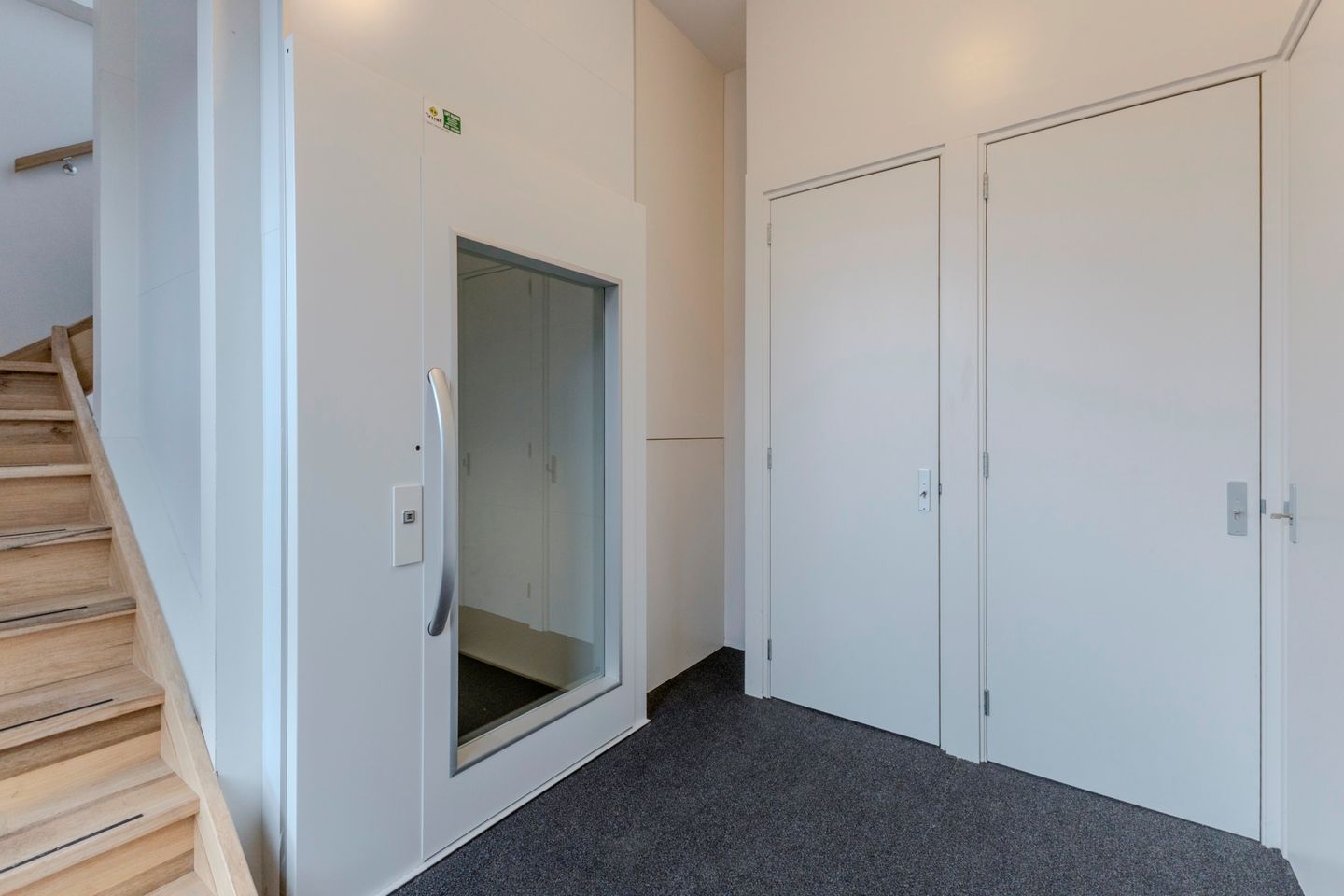 Photo 25 of Van Aostastraat 19