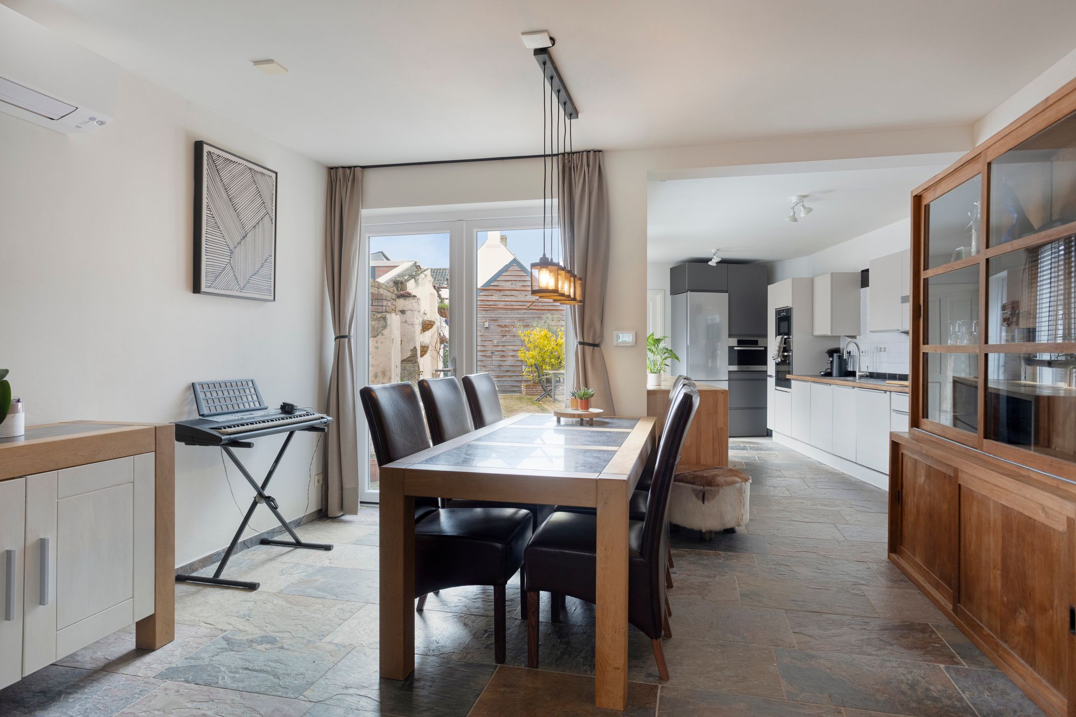 Foto 15 van Salvatorstraat 36