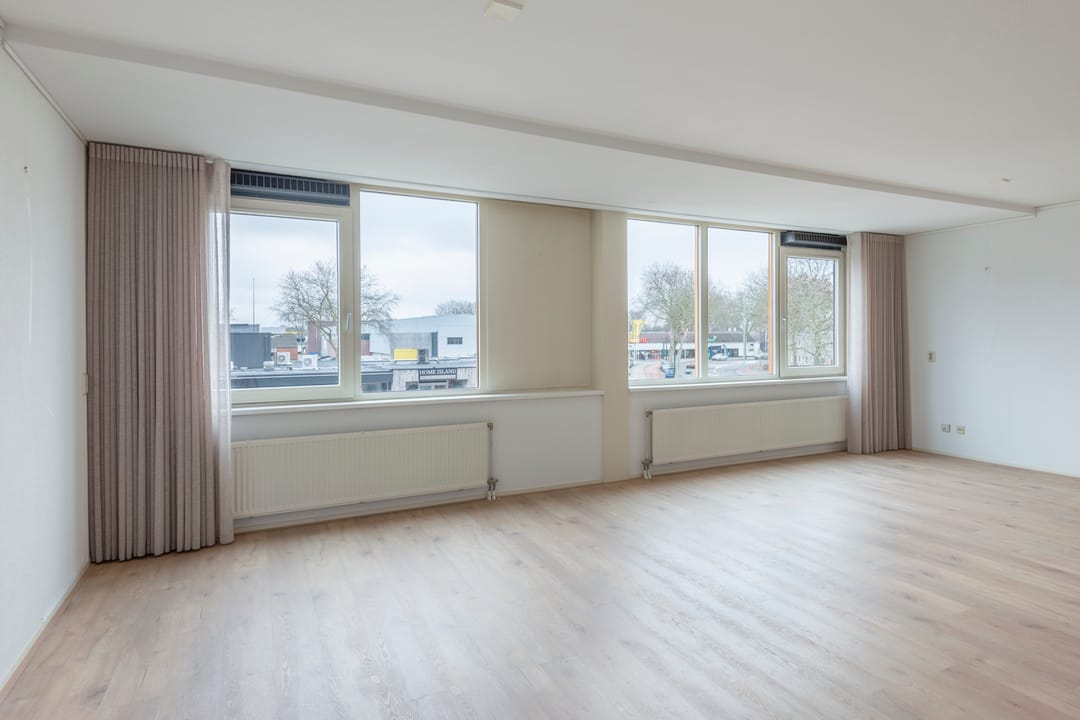 Foto 16 van Plein 2000 53