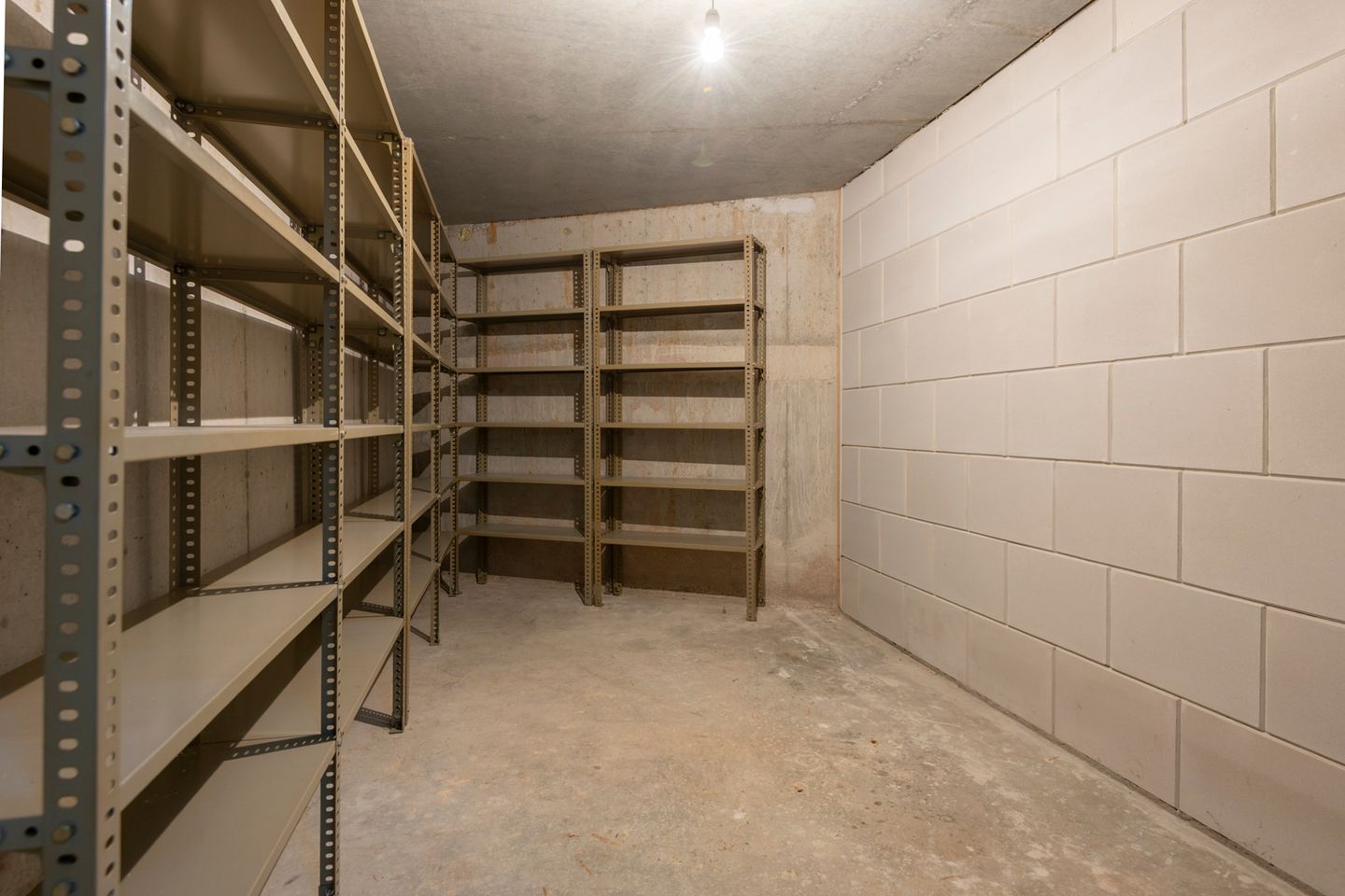 Foto 35 van Plein 2000 53