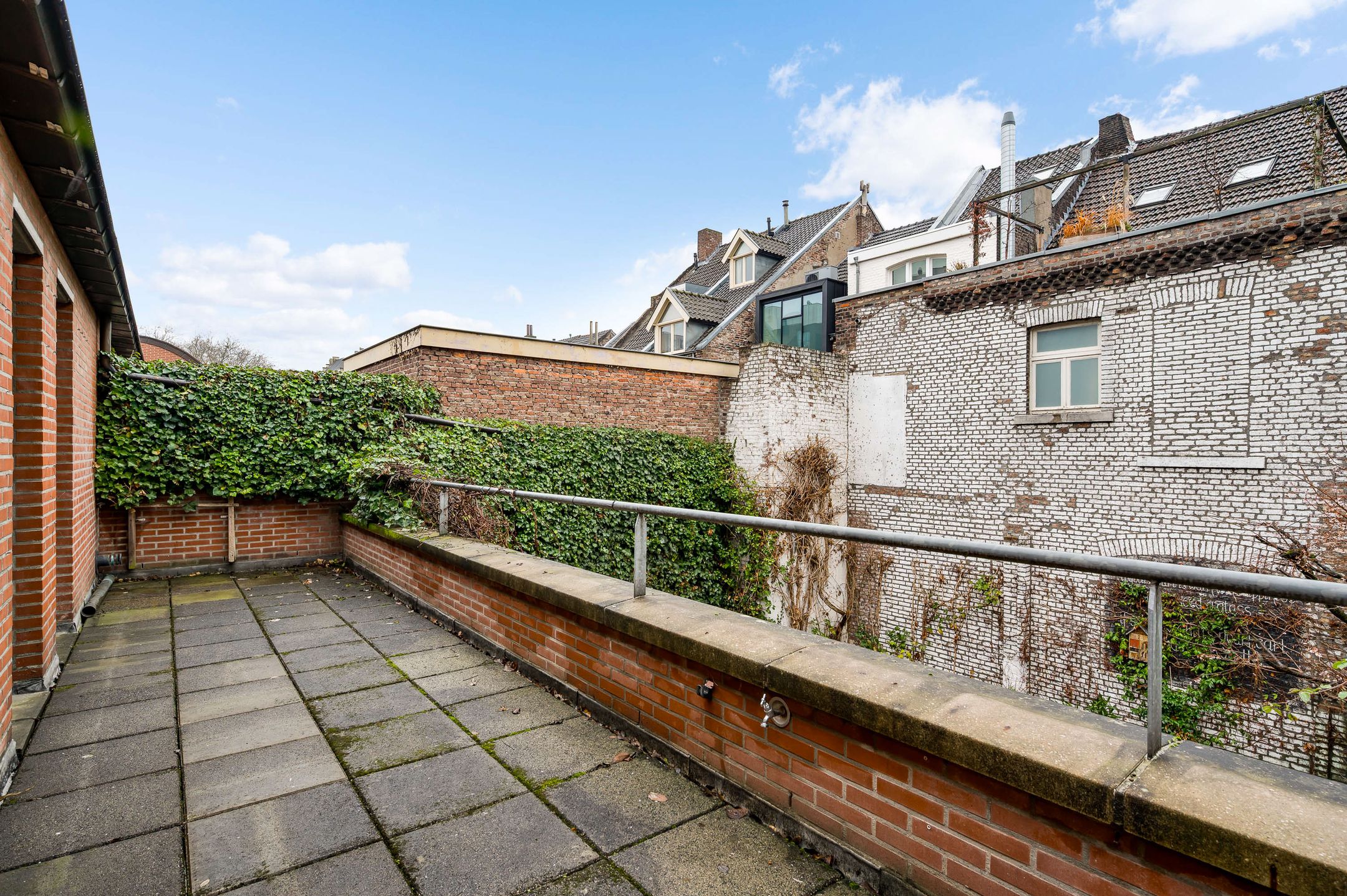 Foto 12 van Hoge Barakken 20