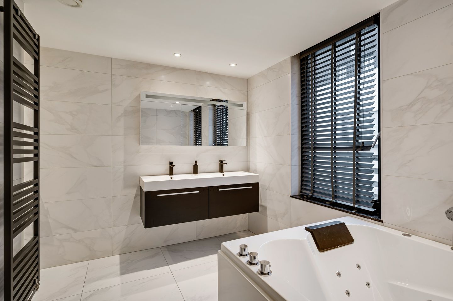 Foto 14 van Hoge Barakken 20