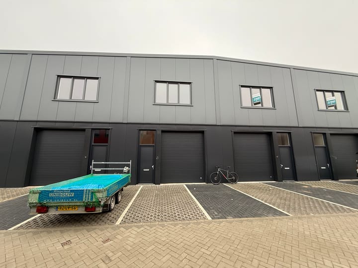 Van der Waalsstraat 44-D