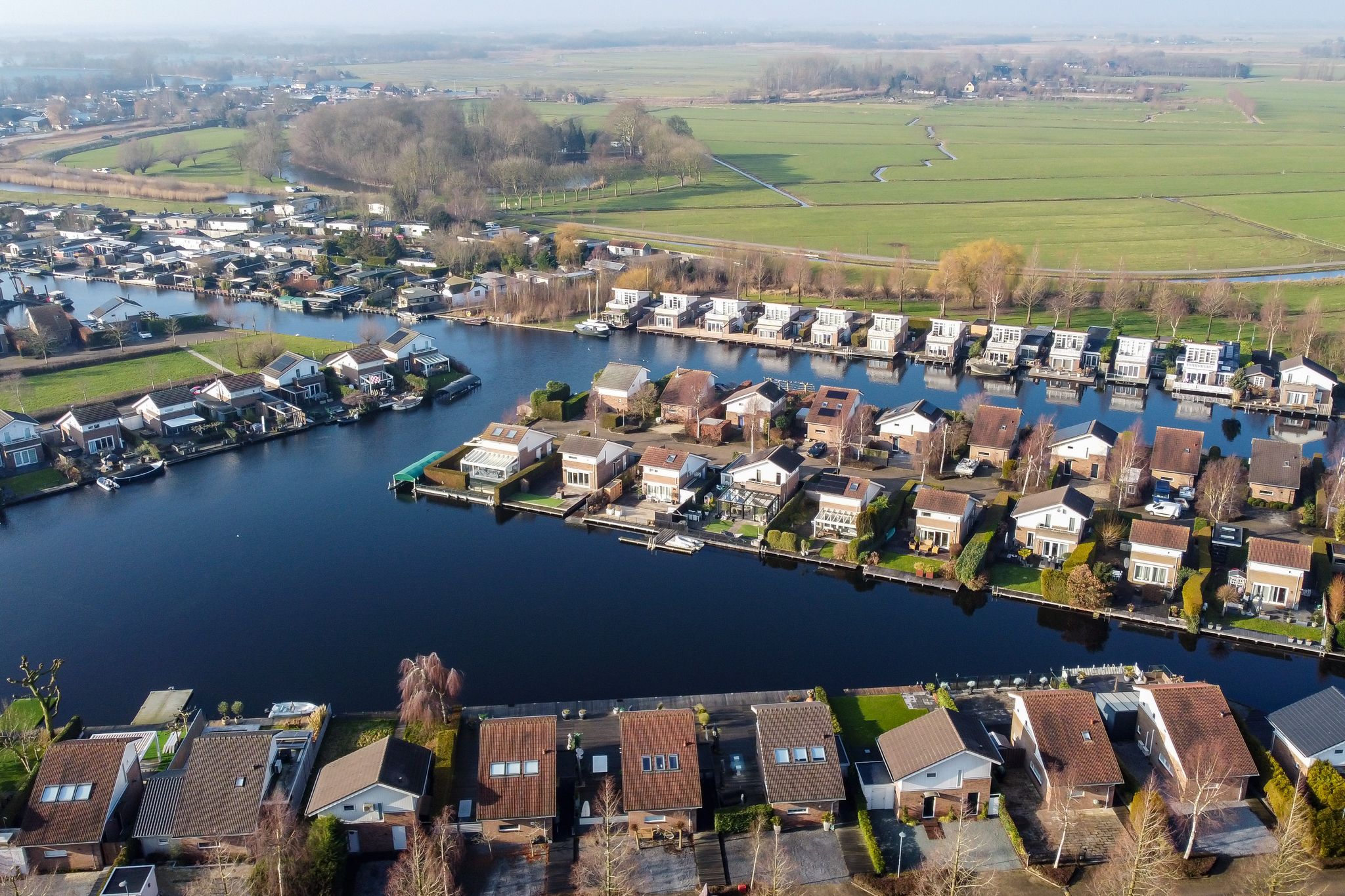 2-bedroom freehold villa in Vinkeveen — photo 3 of 5