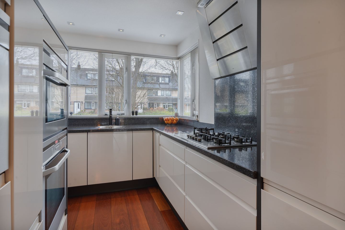 Foto 20 van Anna Blamanstraat 14