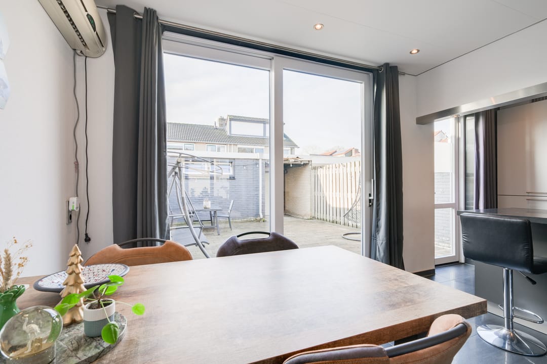 Photo 17 of de Jongstraat 154