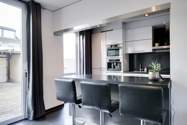 Foto 19 van de Jongstraat 154