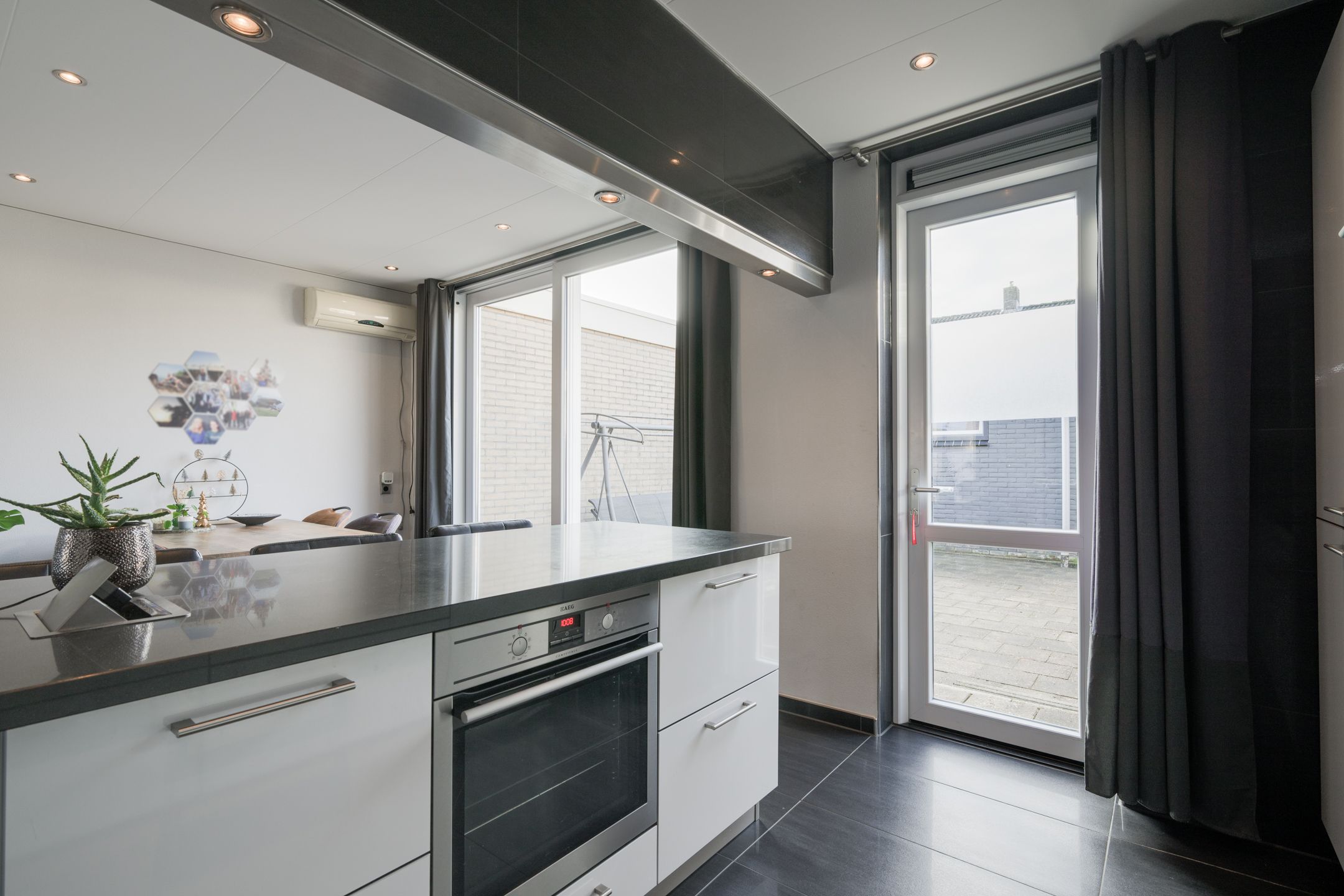 Photo 24 of de Jongstraat 154