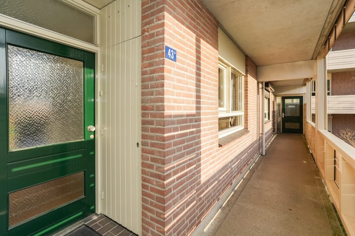 Foto 5 van Professor Huijbersstraat 43-A