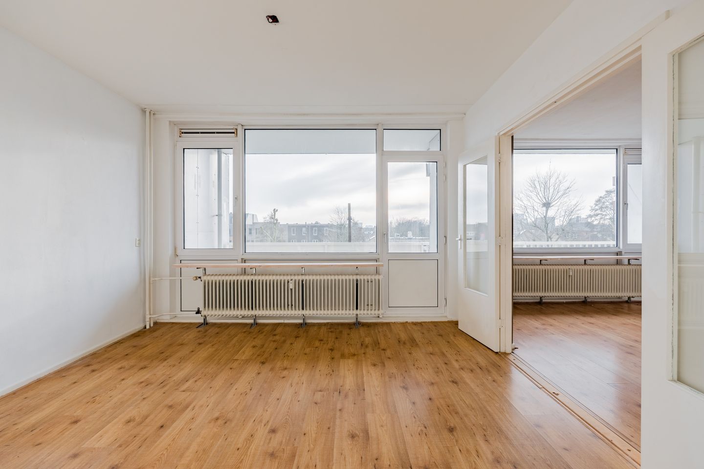 Photo 10 of Ouddiemerlaan 91