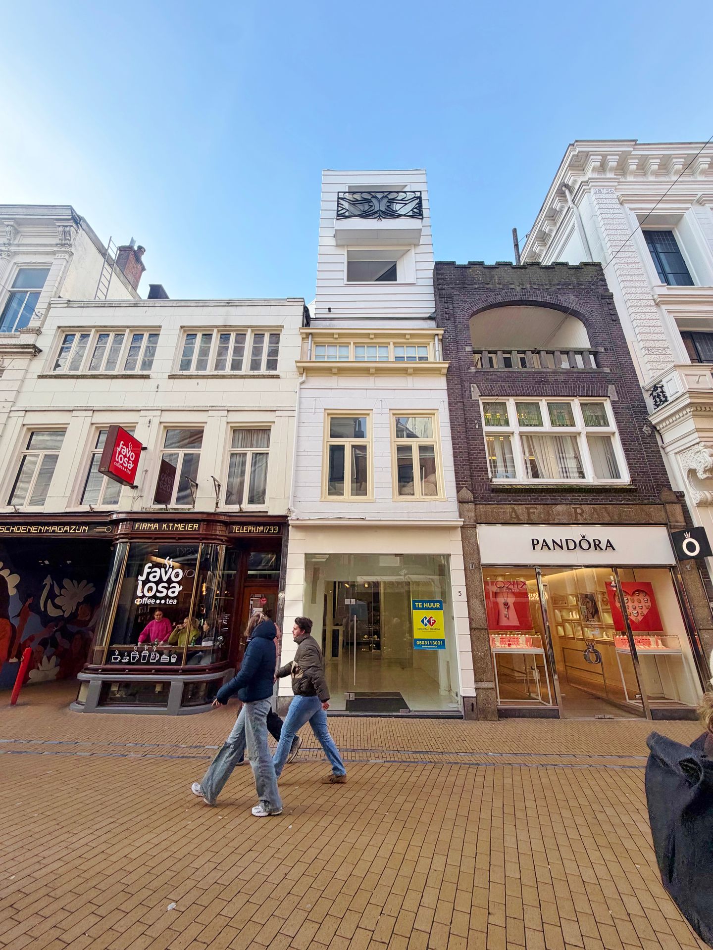 View photo 2 of Herestraat 5