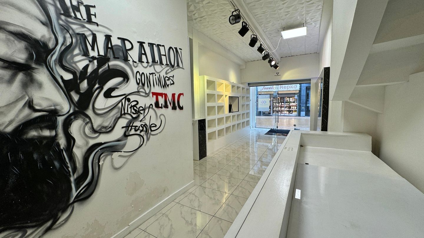 View photo 5 of Herestraat 5