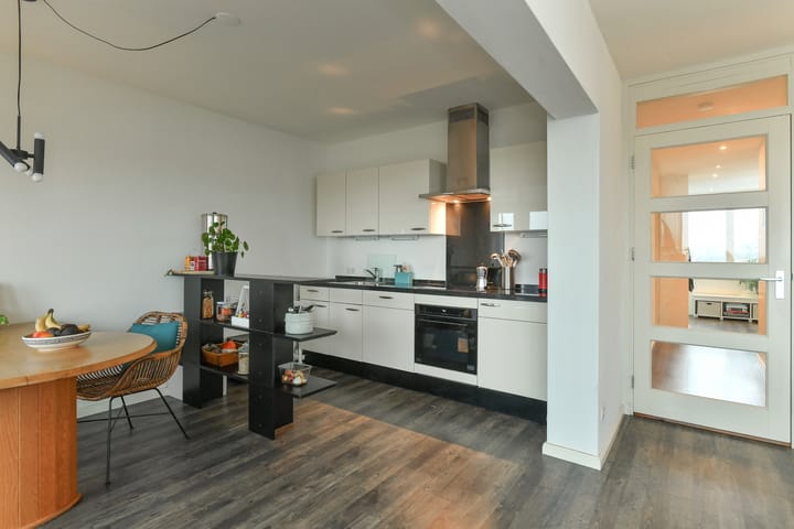 Foto 2 van Stationsplein 96