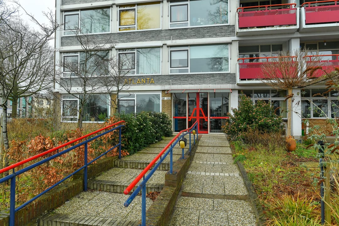 Foto 8 van Stationsplein 96