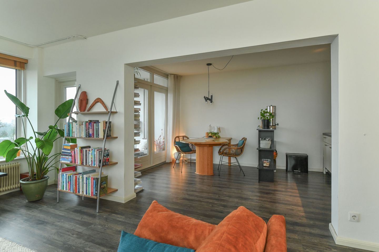 Foto 20 van Stationsplein 96