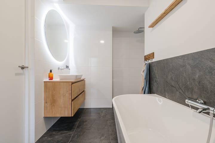 Foto 33 van Klaroenlaan 1