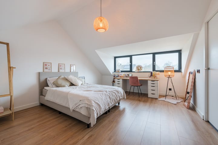 Foto 40 van Klaroenlaan 1