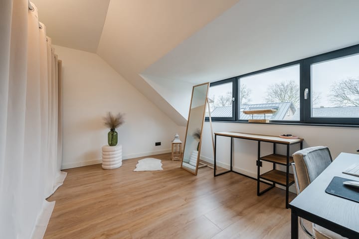 Foto 42 van Klaroenlaan 1