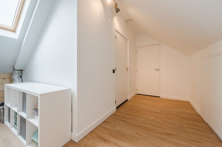 Foto 47 van Klaroenlaan 1