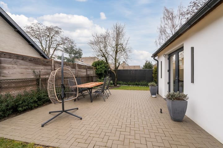 Foto 53 van Klaroenlaan 1