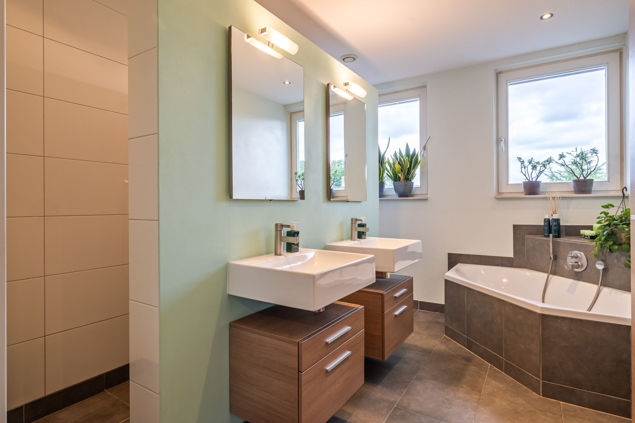 Foto 36 van Bisschop van Mierlostraat 162