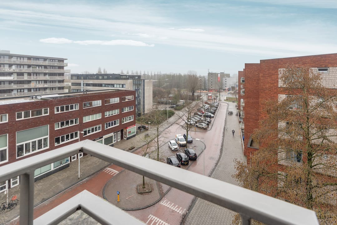 Photo 13 of Ottho Heldringstraat 204-D