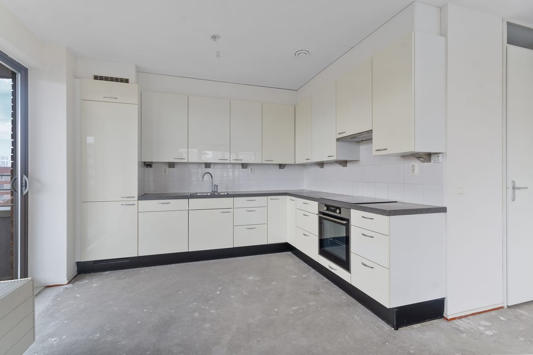 Photo 7 of Ottho Heldringstraat 204-D