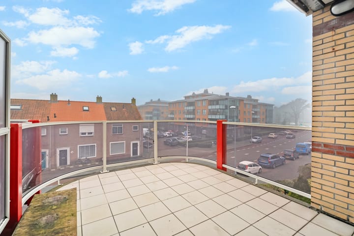 Photo 4 of Timorlaan 223