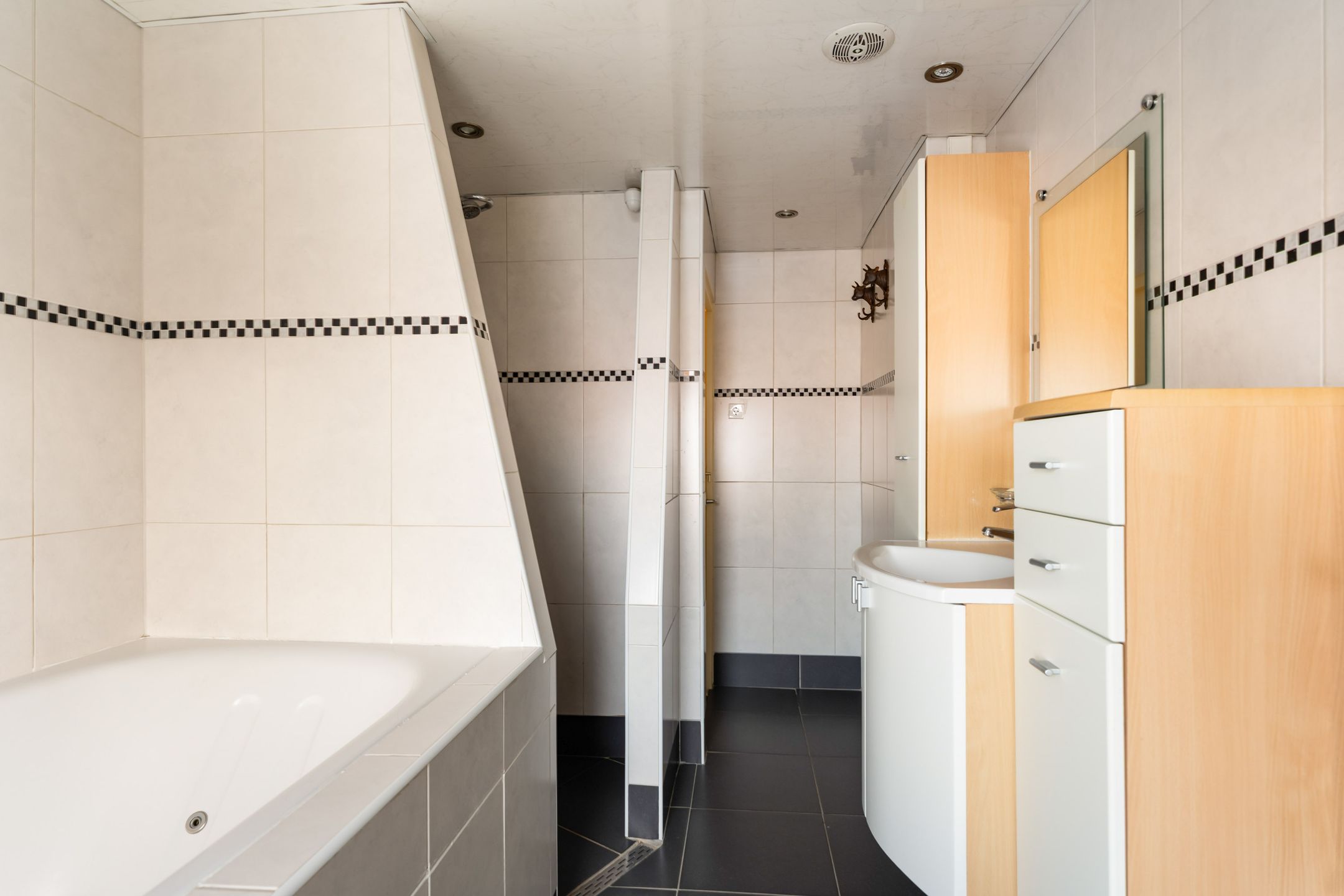 Photo 36 of Kerkweg 7