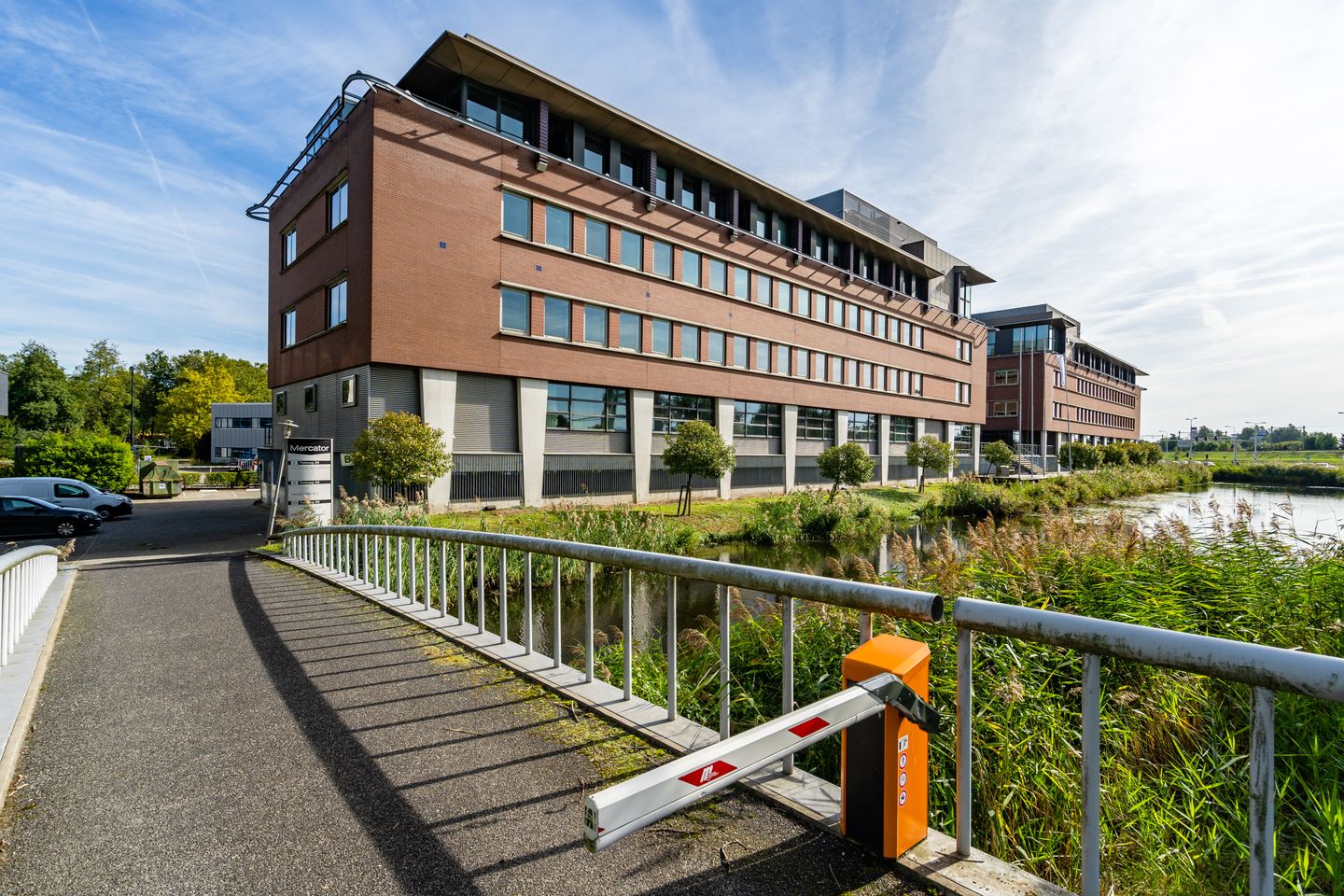 View photo 1 of Tielweg 26