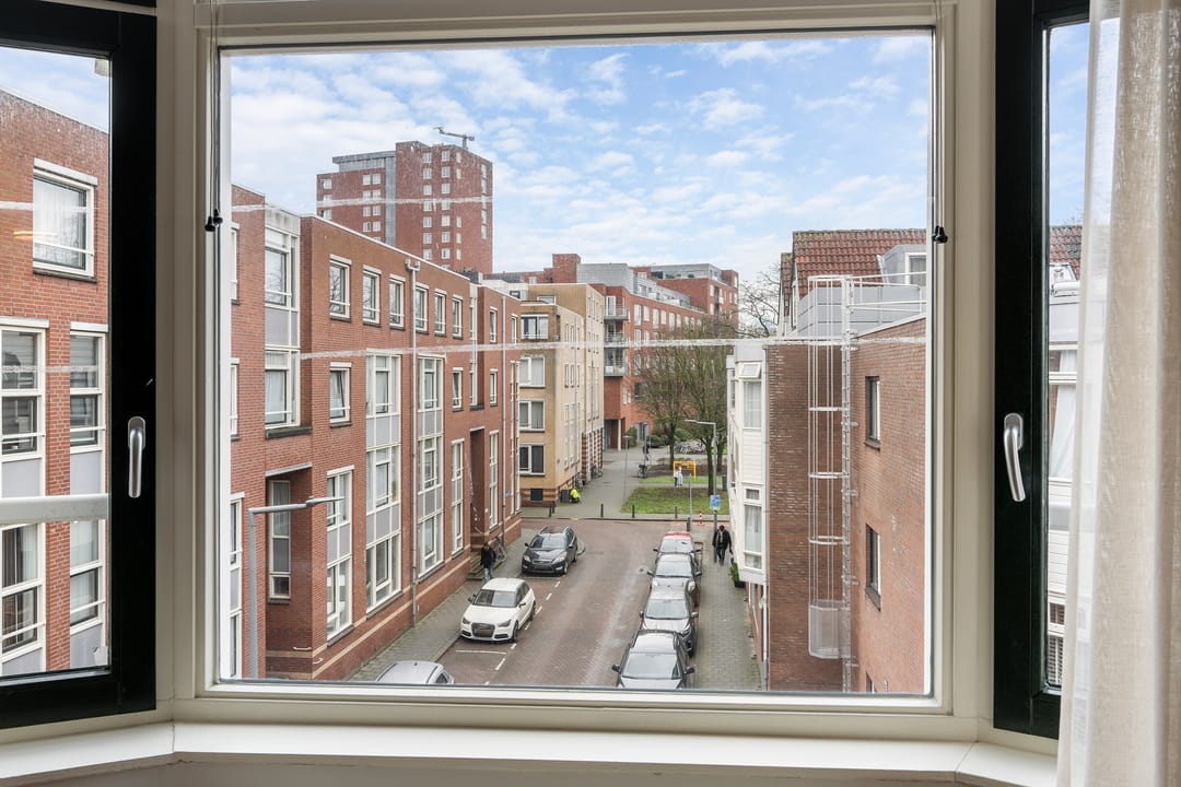 Photo 22 of Lambertusstraat 36