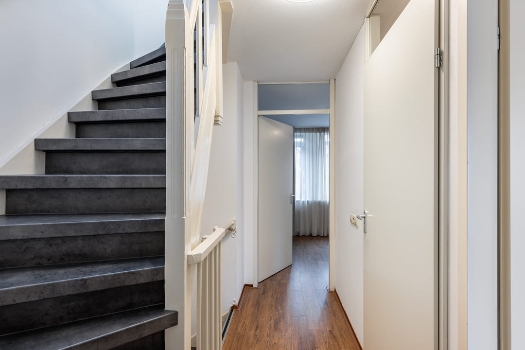 Photo 31 of Lambertusstraat 36
