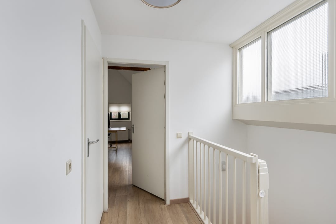 Photo 37 of Lambertusstraat 36