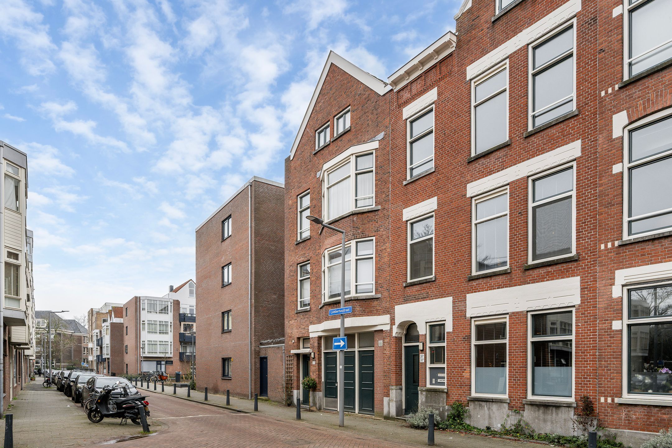 Photo 42 of Lambertusstraat 36