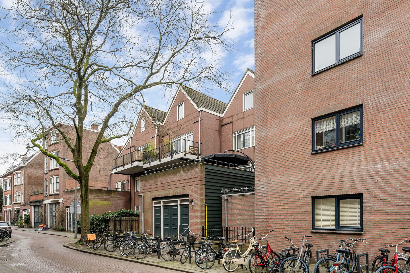 Photo 44 of Lambertusstraat 36