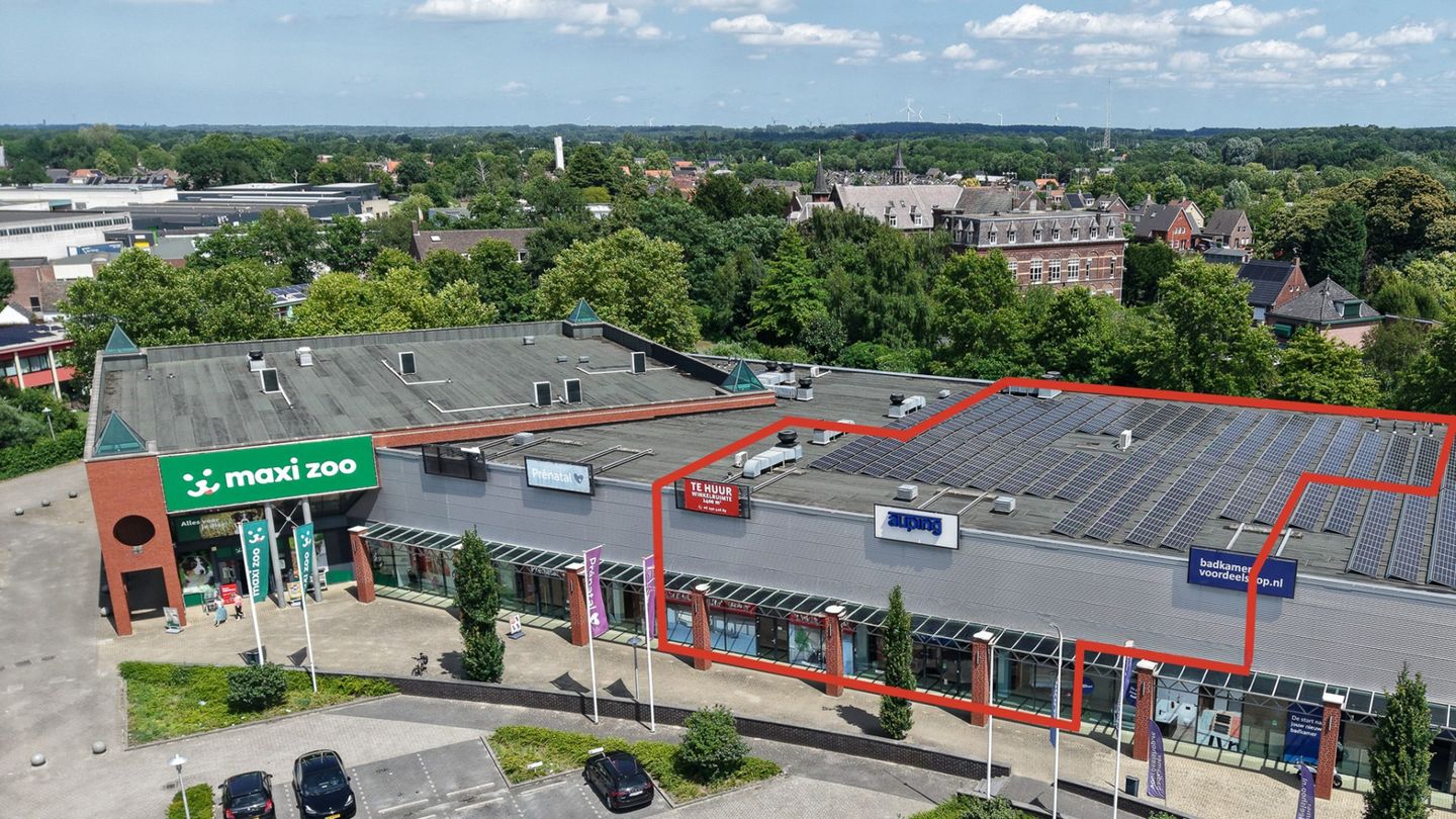 Bekijk foto 1 van Nijmeegseweg 6