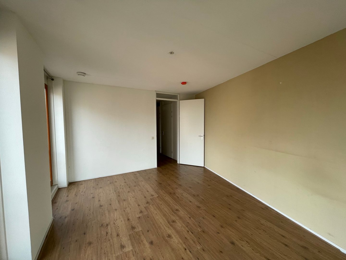 Foto 10 van Madurastraat 106