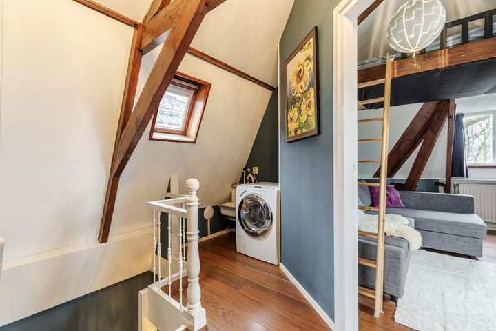 Photo 35 of Kennemerstraatweg 158