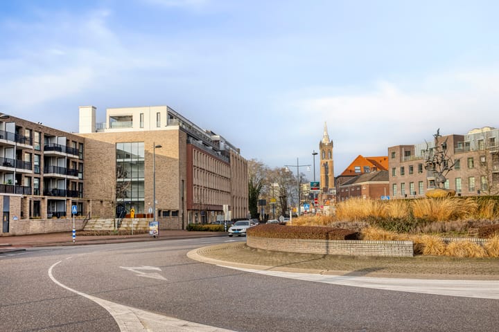 Foto 41 van Roersingel 150