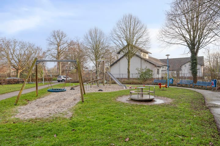 Foto 48 van Roersingel 150