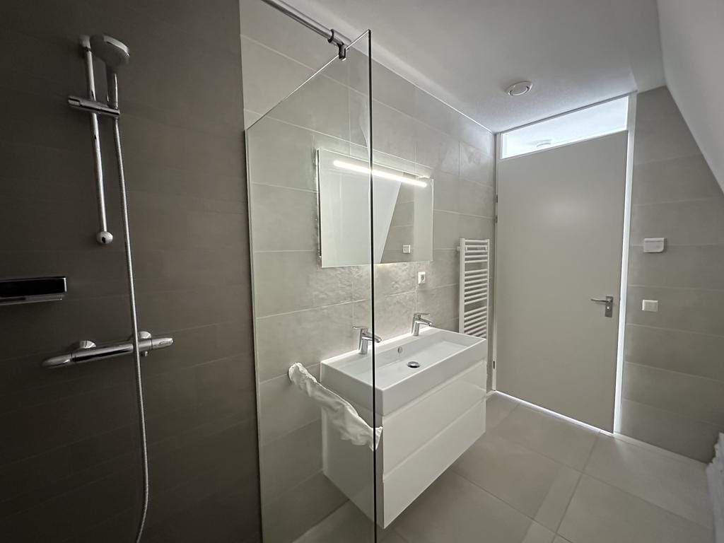 Photo 8 of Paltsstraat 100