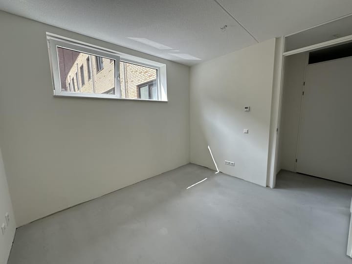 Photo 9 of Paltsstraat 100