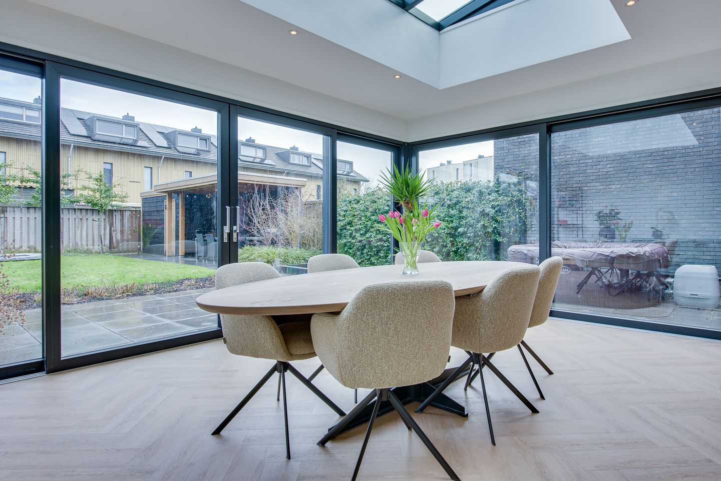 Photo 10 of Spade 19