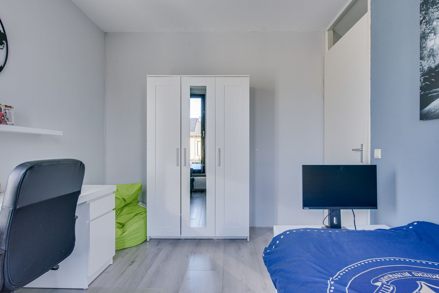 Photo 19 of Spade 19