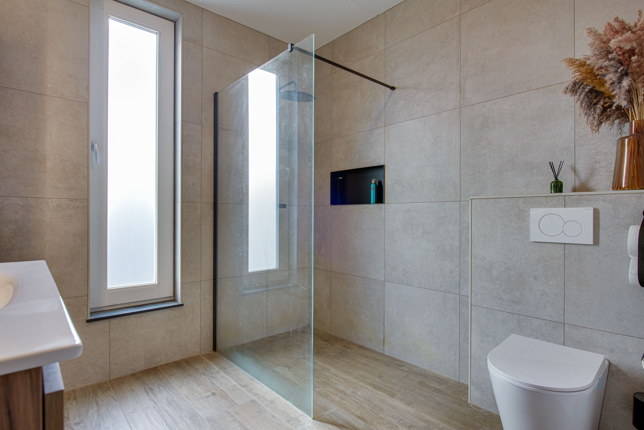 Photo 21 of Spade 19