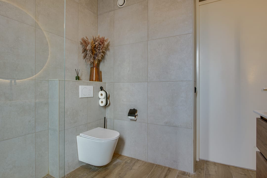 Photo 22 of Spade 19