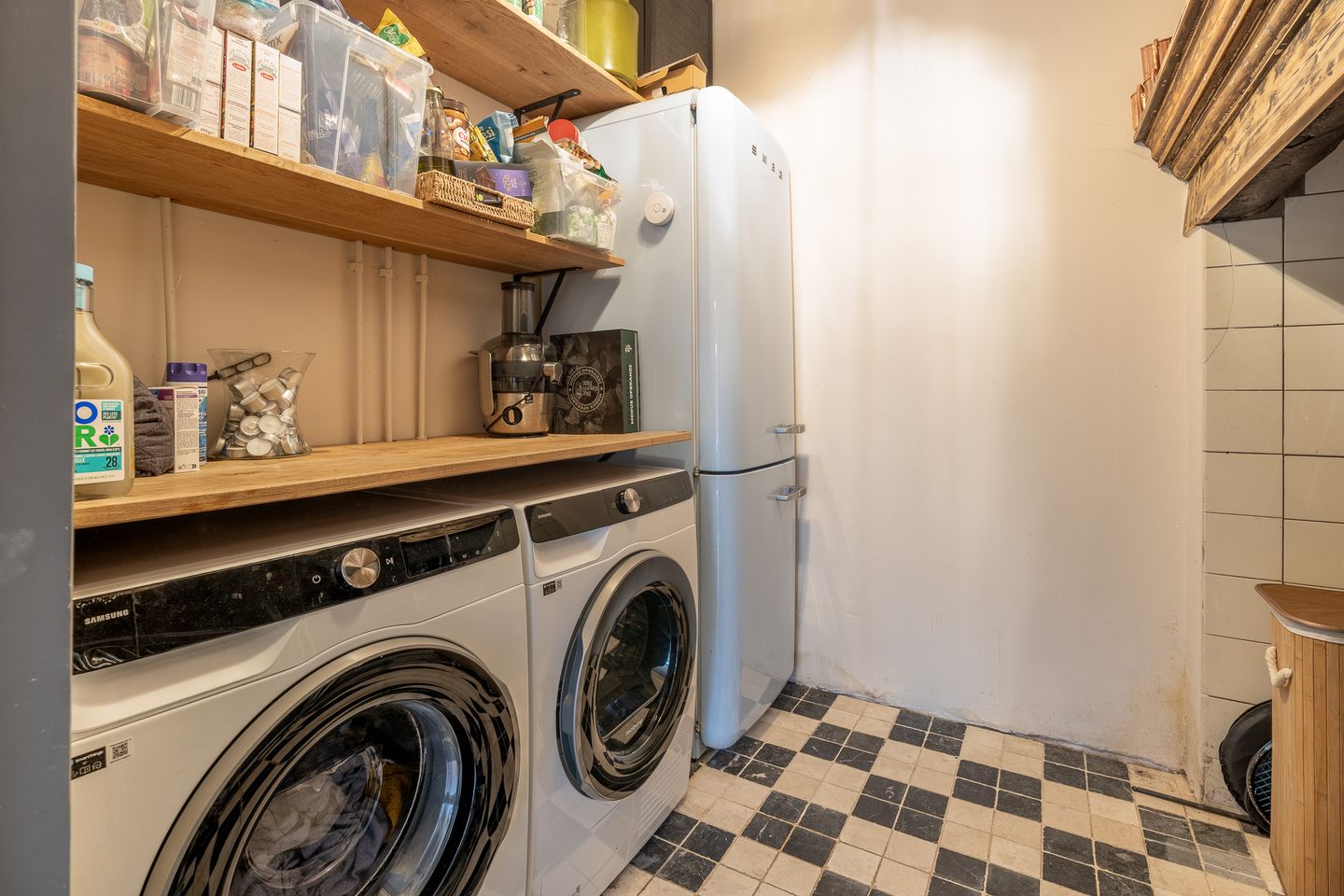 Foto 19 van Wakkerendijk 246