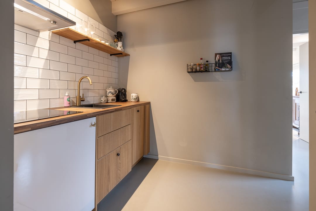 Foto 43 van Wakkerendijk 246