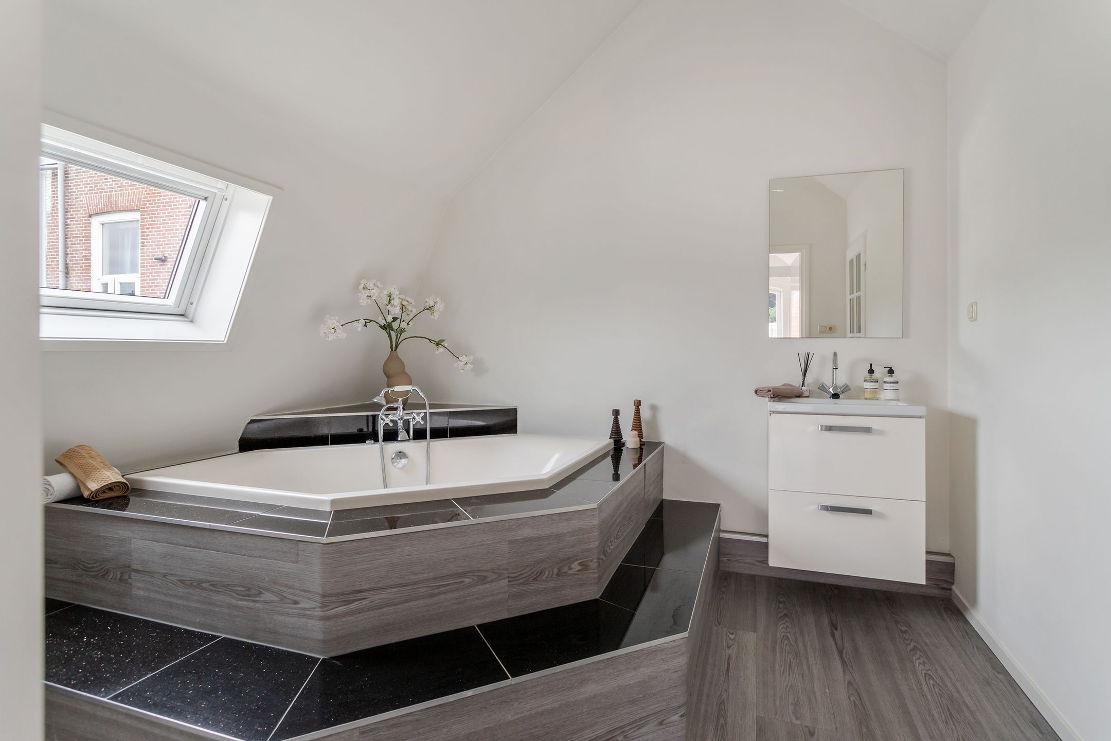 Foto 33 van Kerkstraat 33-A