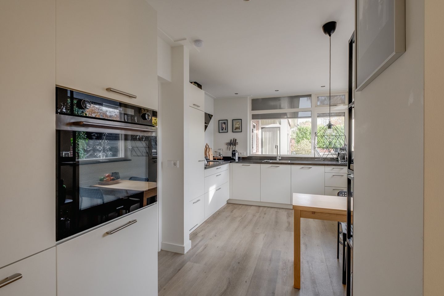 Photo 10 of J.W. Hagemanstraat 73